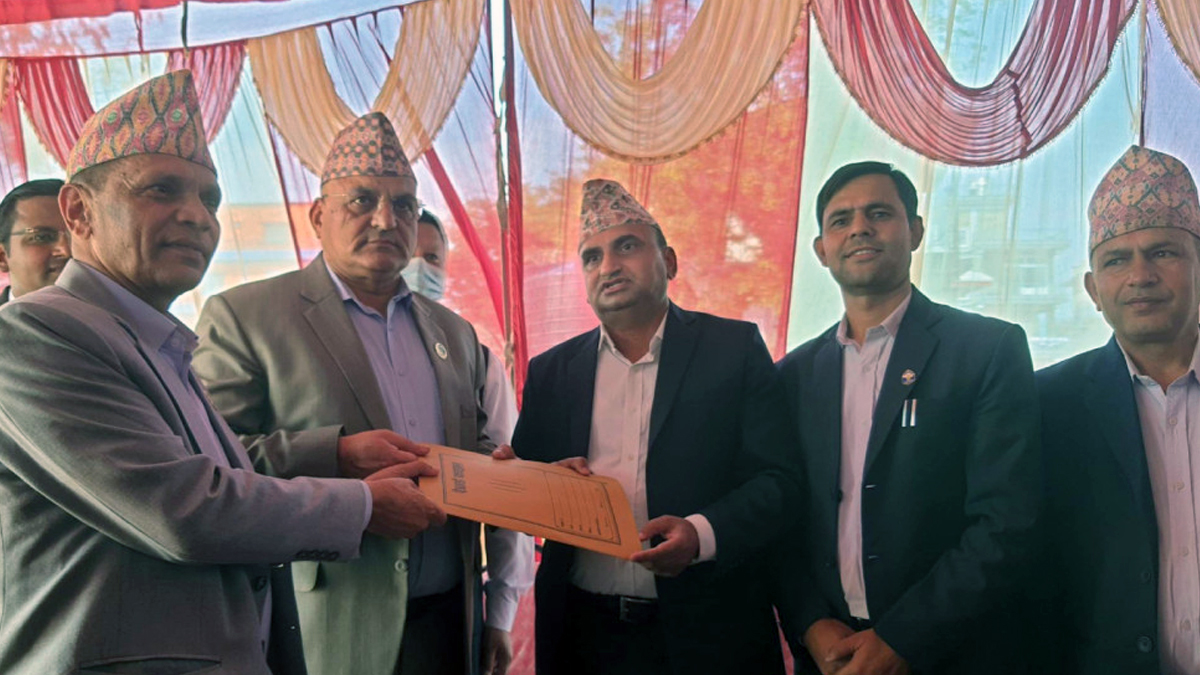गण्डकीमा सुरेन्द्रराज पाण्डेलाई मुख्यमन्त्री बनाउन दाबी पेस